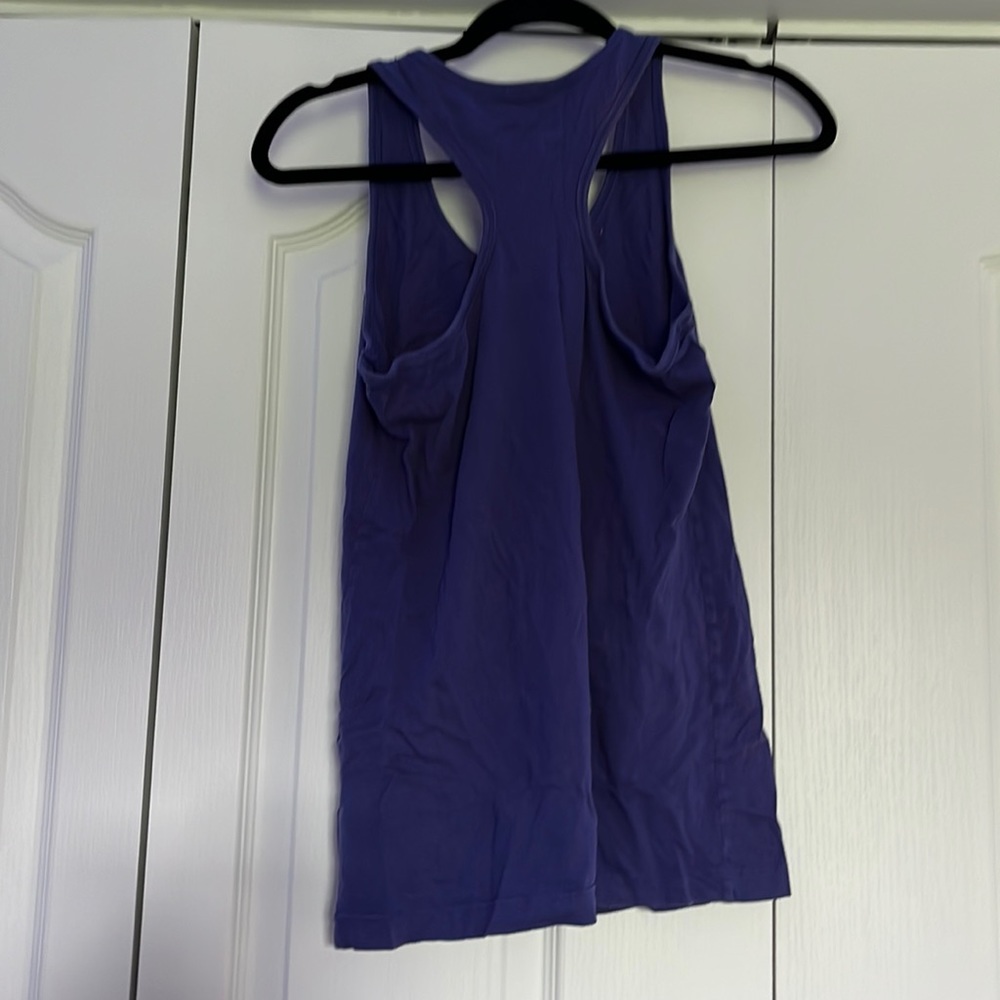 Nike tank top - Picture 2 of 3